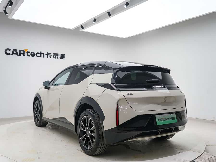 Zeekr X 2024 immagine di auto #20