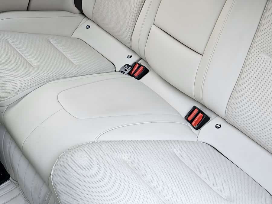 Avatr 12 2023 imagem de carro #20