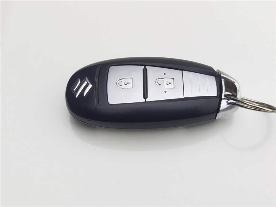 Suzuki S-Cross 2015 صورة سيارة #20