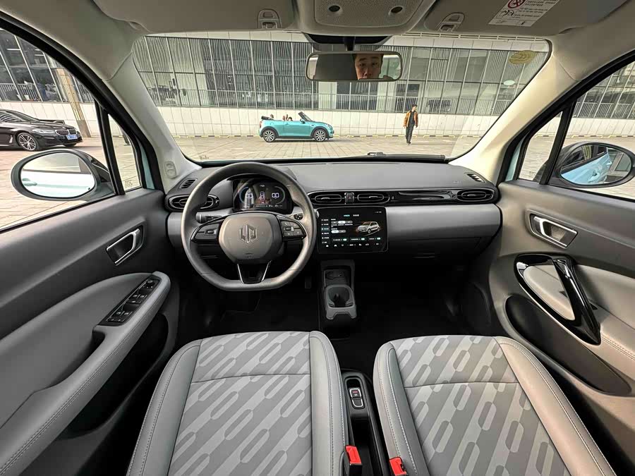 零跑汽车 零跑T03 2025 汽车图片 #20