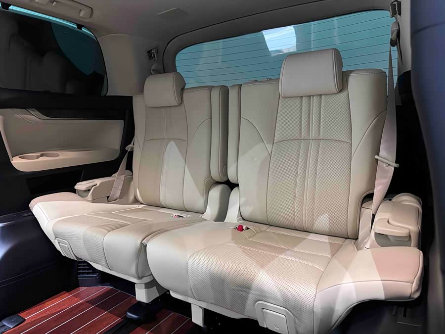 Toyota Alphard 2021 immagine di auto #20