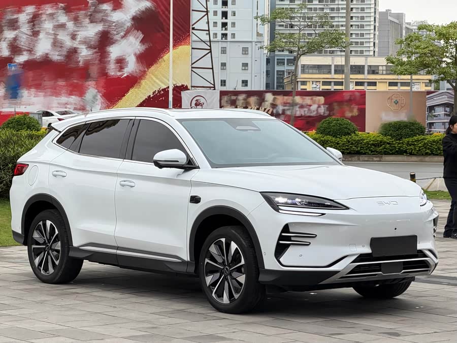 BYD Song Plus New Energy 2025 car image #20