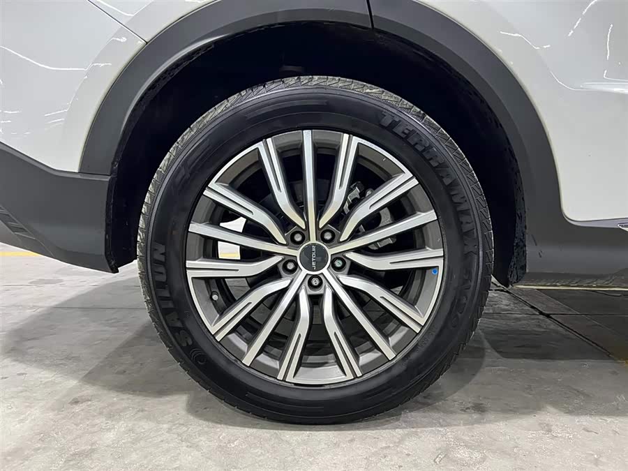 Jetour X70 PLUS 2024 car image #20
