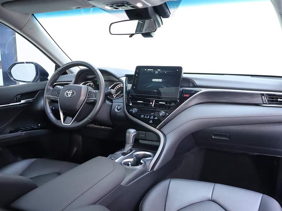 Toyota Camry 2022 car image #20