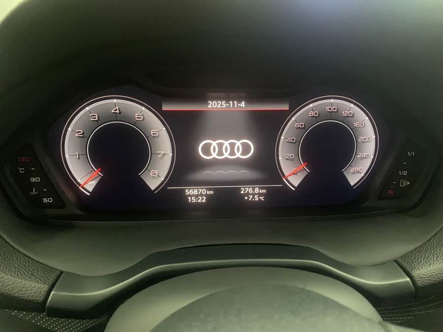 Audi Q2L 2021 car image #20