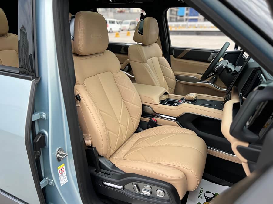 FangChengBao Leopard 8 2025 car image #20