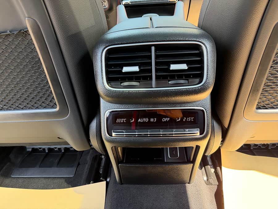 Mercedes-Benz GLE AMG 2022 immagine di auto #20