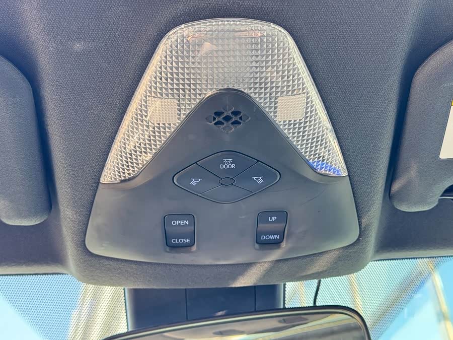 Toyota Izoa 2020 car image #20