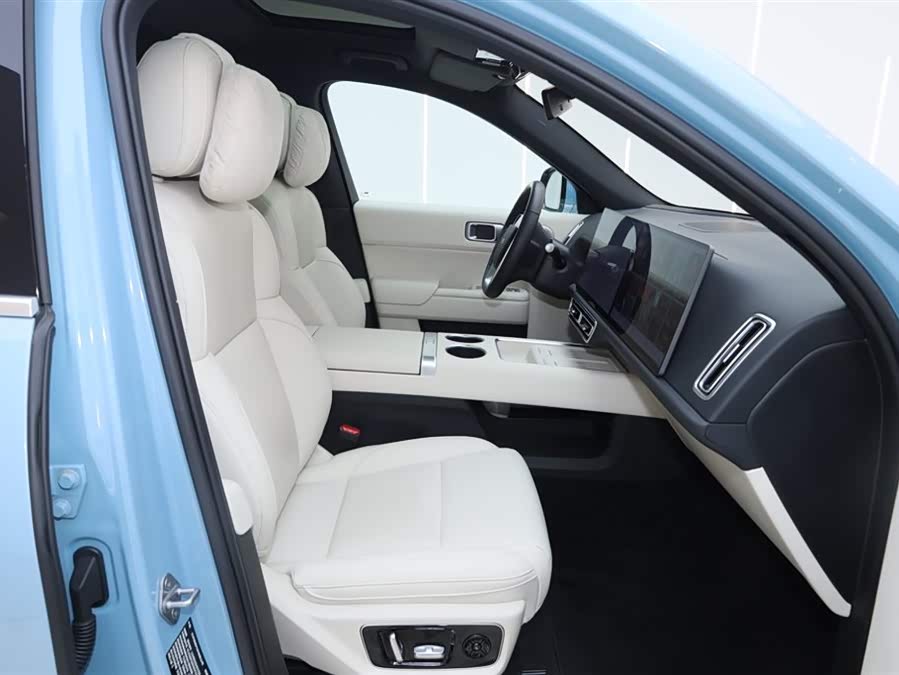 Li L7 2024 immagine di auto #20