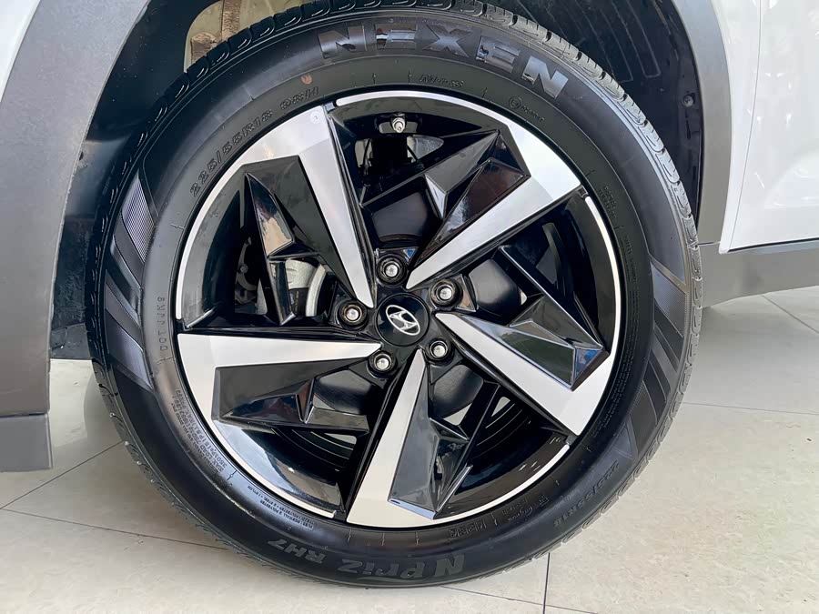 Hyundai ix35 2023 car image #20