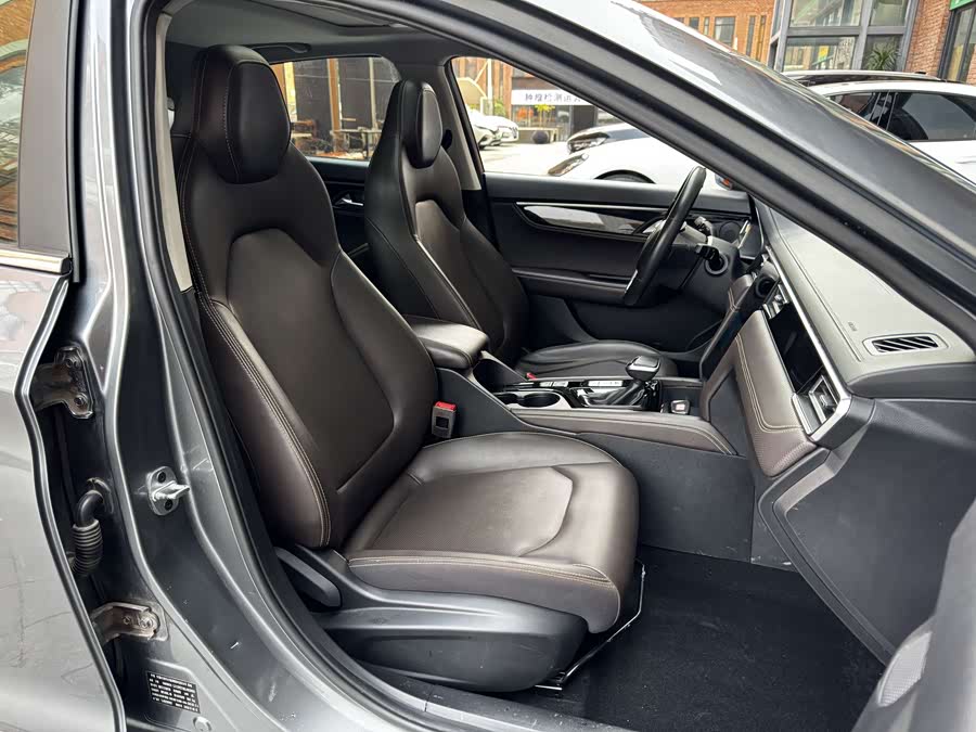 JAC 2020 car image #20