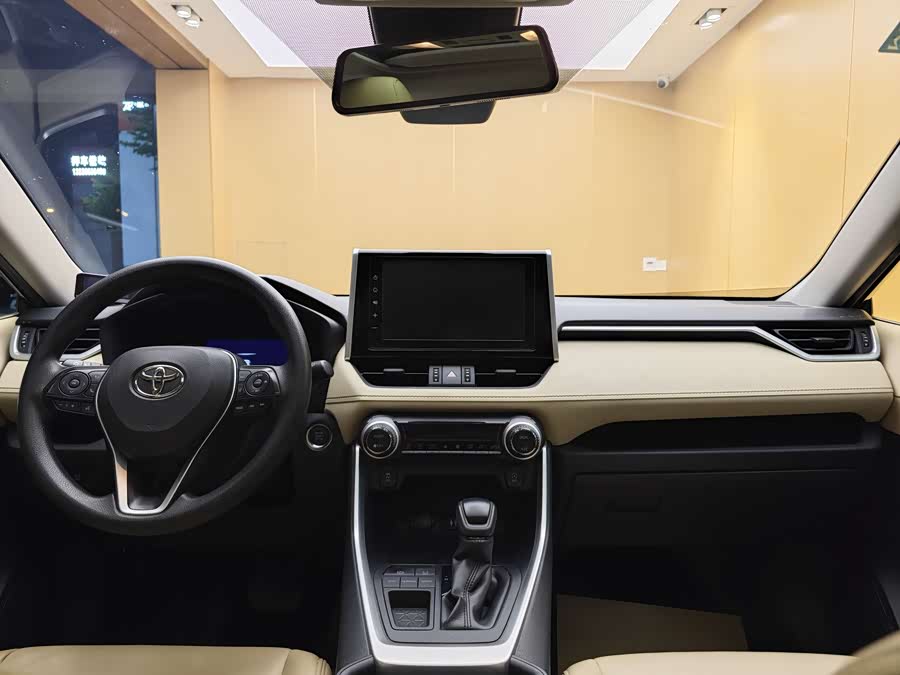 Toyota RAV4 2020 car image #20