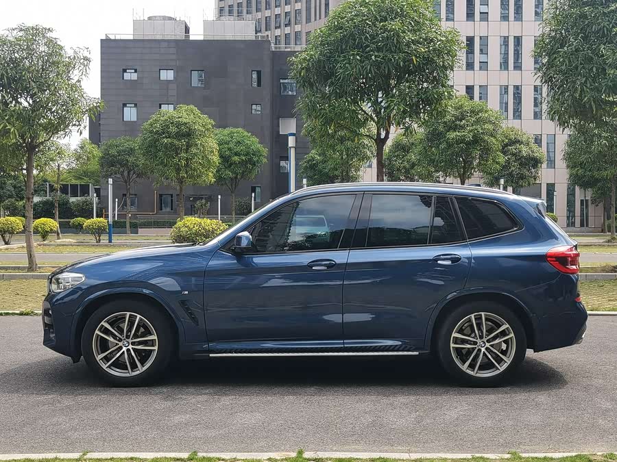 BMW X3 2019 изображение автомобиля #20