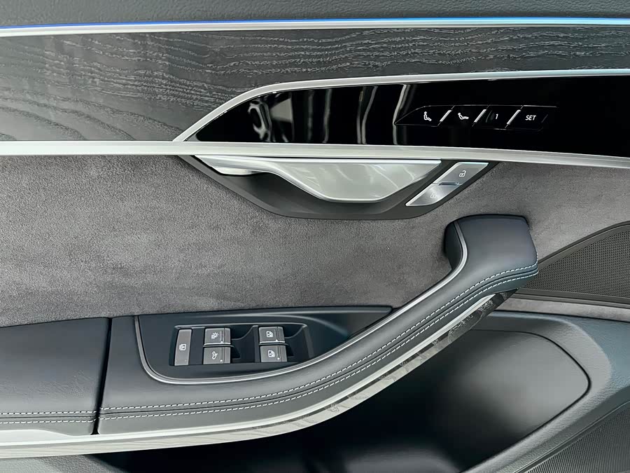 奥迪 奥迪A8 2025 汽车图片 #20