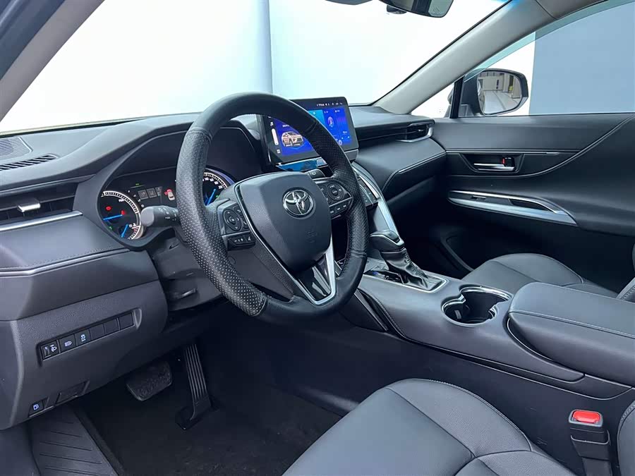 Toyota Venza 2023 car image #20