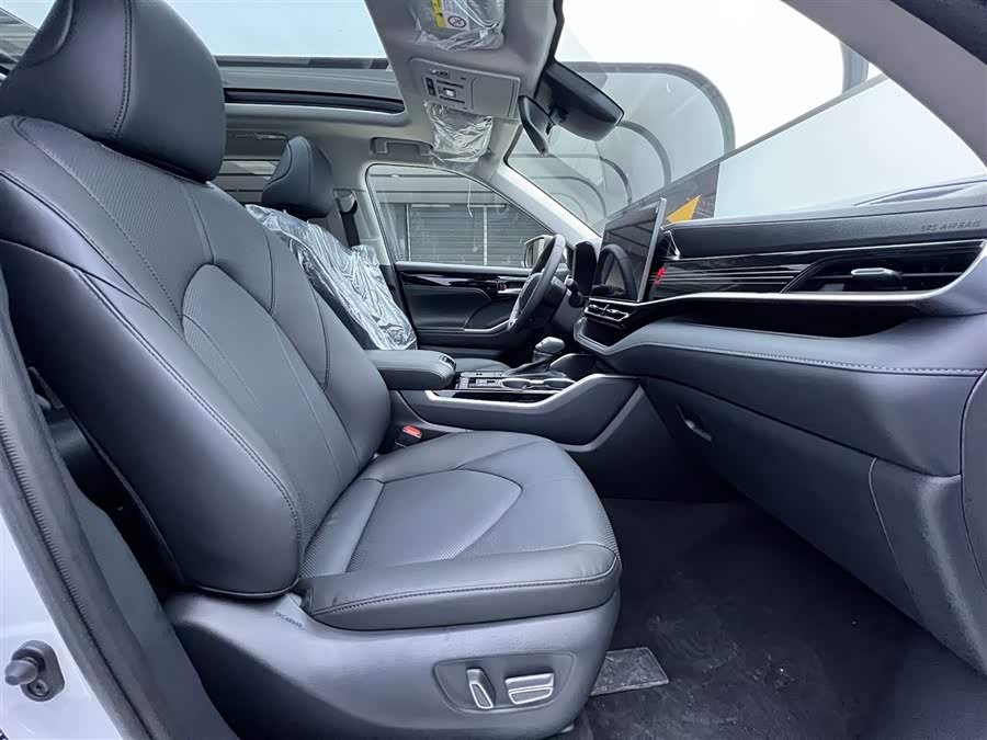 Toyota Highlander 2026 car image #20