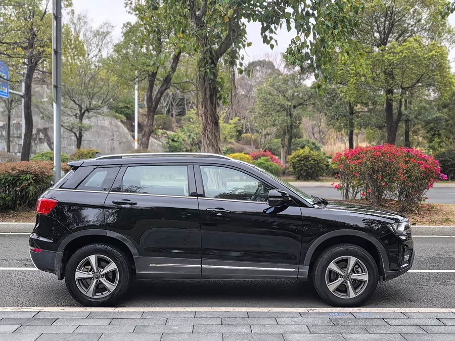 Haval H6 Coupe 2016 imagen de coche #20
