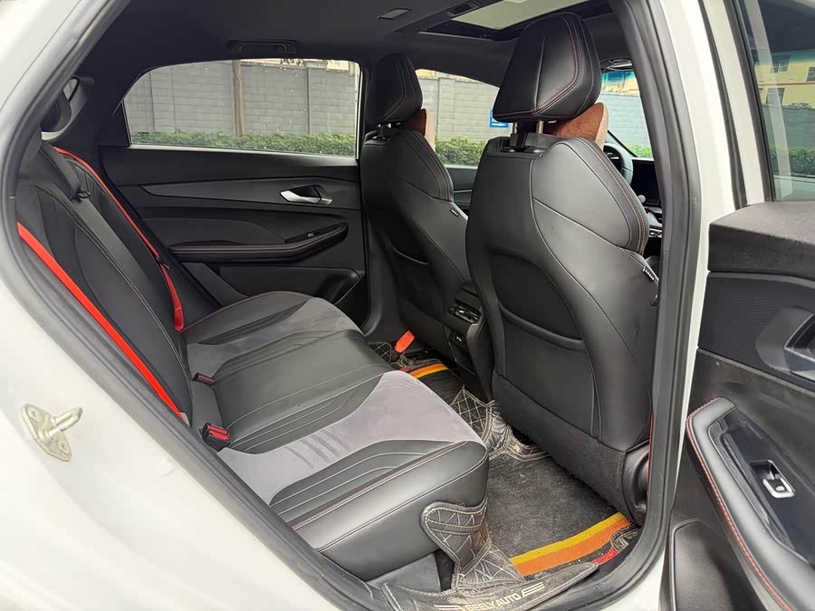 GEELY Binray 2022 car image #20