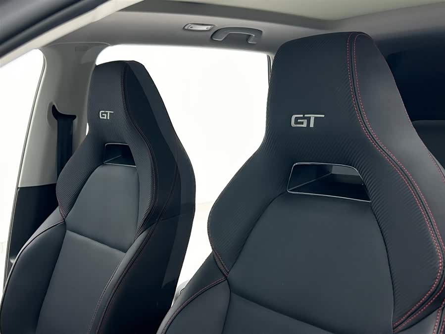 Skoda Kamiq 2023 immagine di auto #20