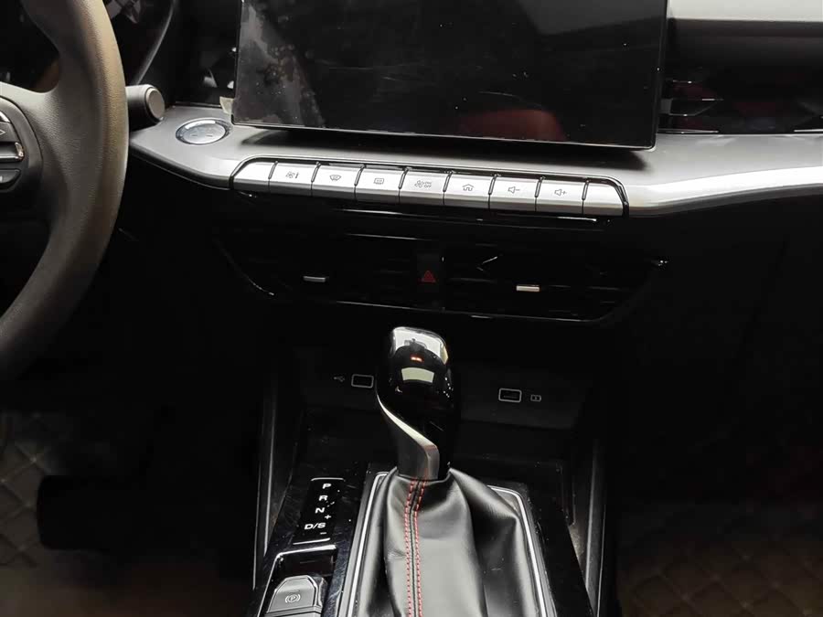 MG 5 2023 immagine di auto #20