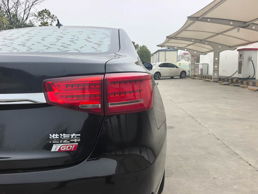 JAC 2019 car image #20