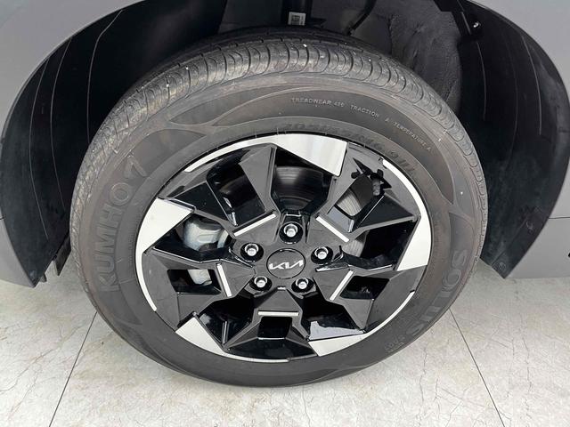 Kia Sonet 2024 immagine di auto #20