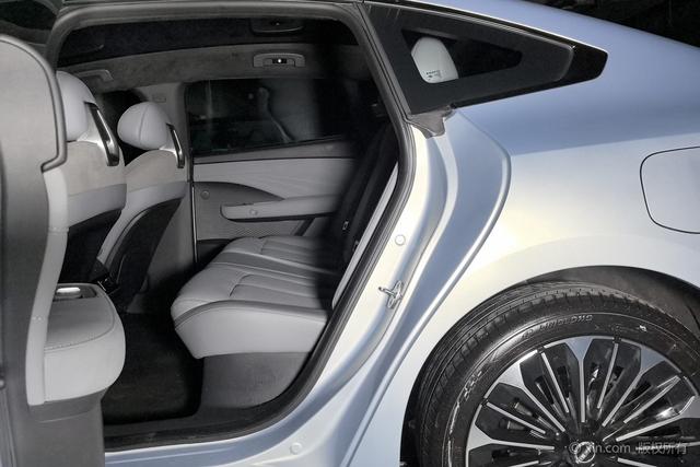 日产 日产N7 2025 汽车图片 #20