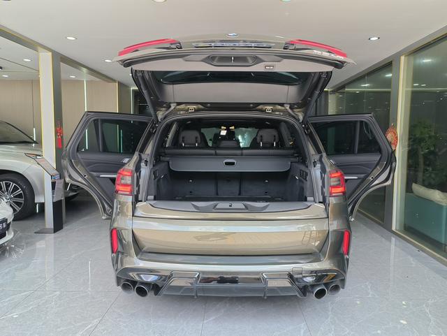 BMW X5 M 2020 immagine di auto #20