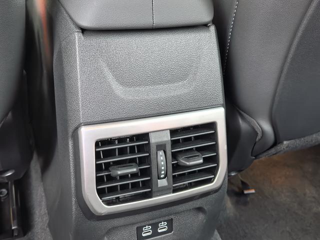 BMW 2 Series 2025 #20 BMW 2 Series 2025 car image #20