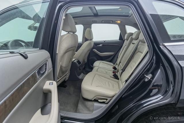 Audi Q5 (Imported) 2011 #20 Audi Q5 (Imported) 2011 car image #20