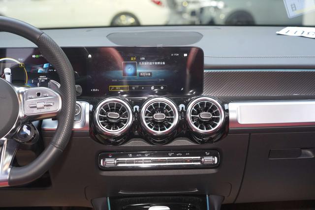 Mercedes-Benz GLB AMG 2023 #20 Mercedes-Benz GLB AMG 2023 imagen de coche #20