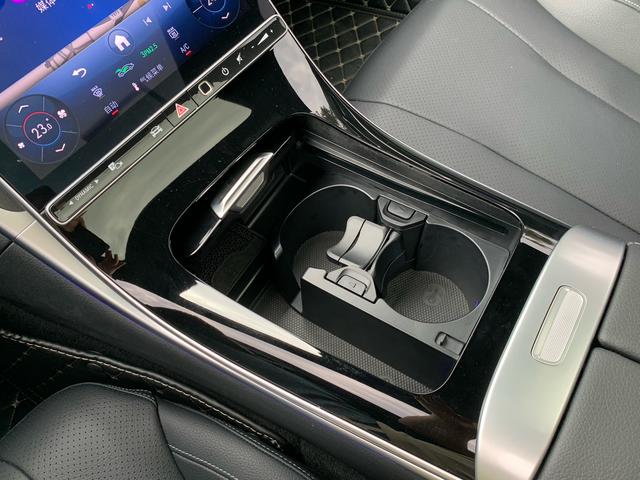 Mercedes-Benz CLE AMG 2025 immagine di auto #20