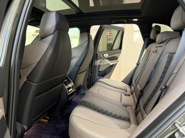 BMW X5 M 2021 #20 BMW X5 M 2021 car image #20