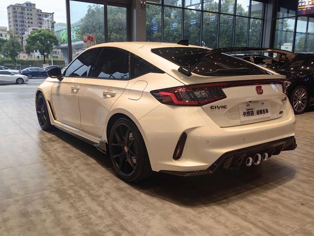 Honda Civic (Imported) 2025 car image #20