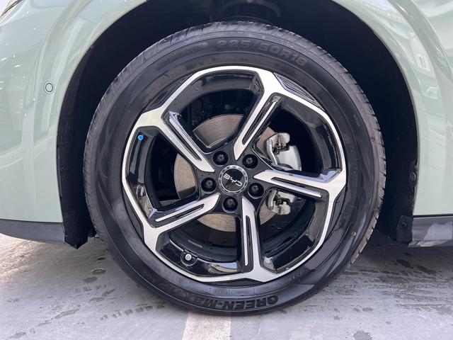 BYD Seal 06GT 2025 car image #20