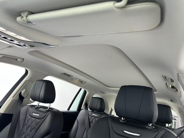 HongQi HS7 PHEV 2024 #20 HongQi HS7 PHEV 2024 car image #20