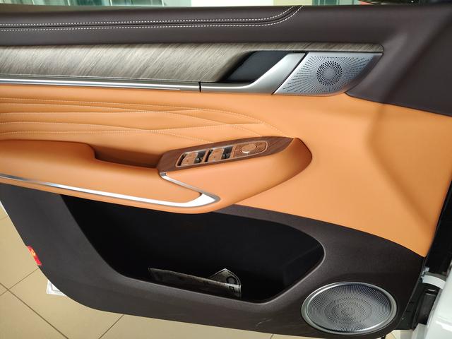 Tank 500 2024 car image #20