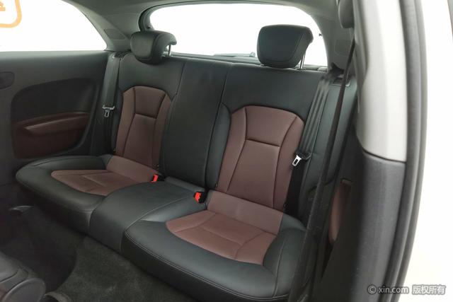 Audi A4 2014 car image #20