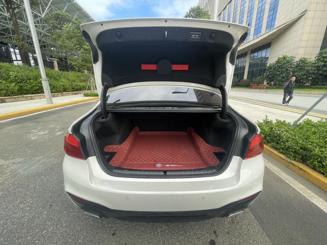 BMW M8 2020 car image #20