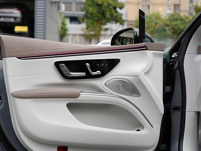 Mercedes-Benz EQS AMG 2024 #20 Mercedes-Benz EQS AMG 2024 صورة سيارة #20