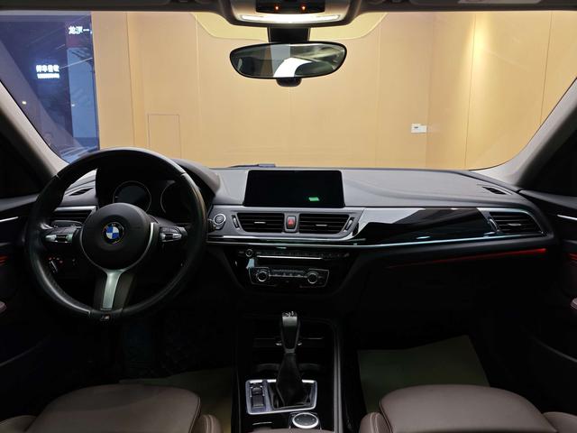 BMW i4 M50 2019 car image #20