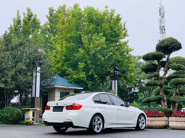 BMW iX M60 2015 #20 BMW iX M60 2015 صورة سيارة #20