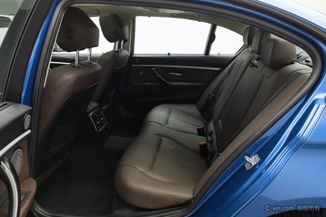 BMW M760Le 2018 car image #20