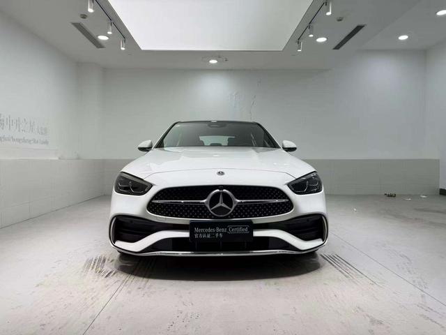 Mercedes-Benz R Class 2023 car image #20