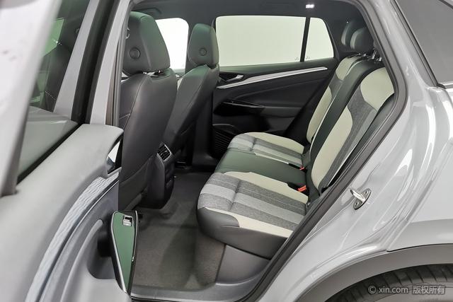 Volkswagen ID.4 Crozz 2023 car image #20