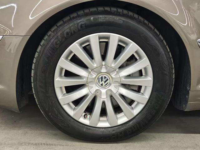 Volkswagen Pheaton 2011 immagine di auto #20