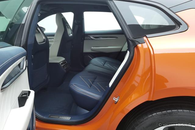 Zeekr 2023 car image #20