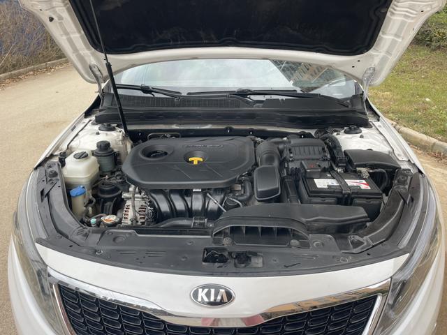 Kia K5 2015 car image #20
