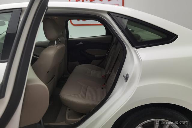 Ford Focus 2015 car image #20