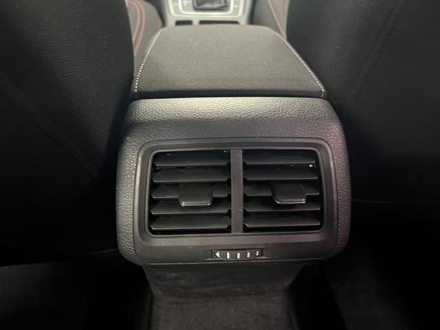 Volkswagen Golf 2016 car image #20